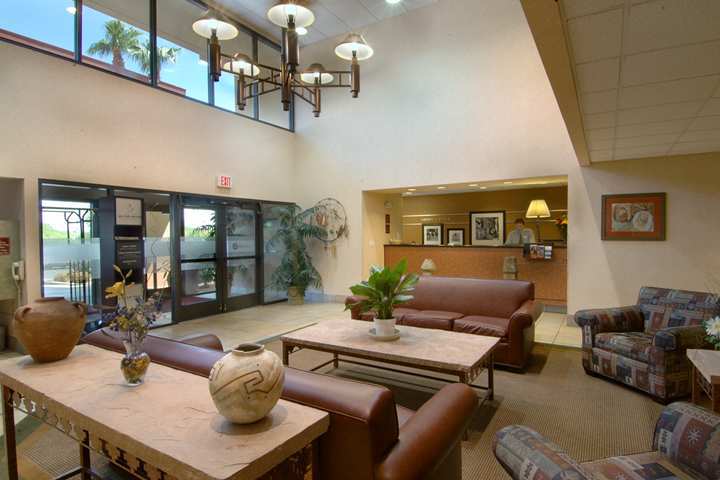Hampton Inn Glendale-Peoria Interior photo